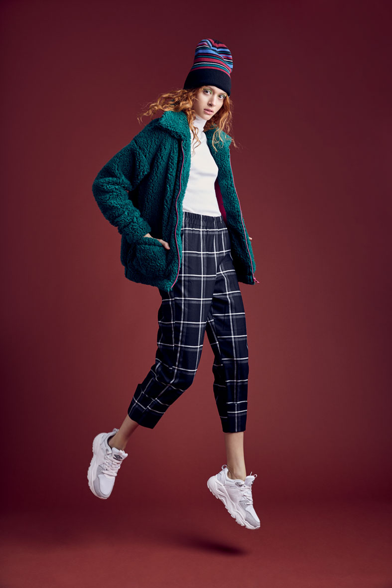 Look36_OuterStuff_0588